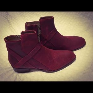 Grand Voyage Bowie Mid - Red Oiled Suede